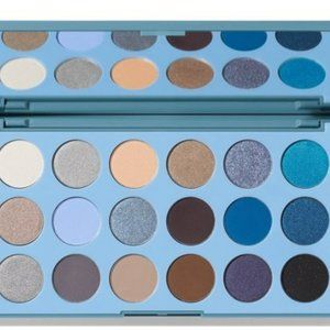 Morphe 18A Blue Ya Away Artistry Palette